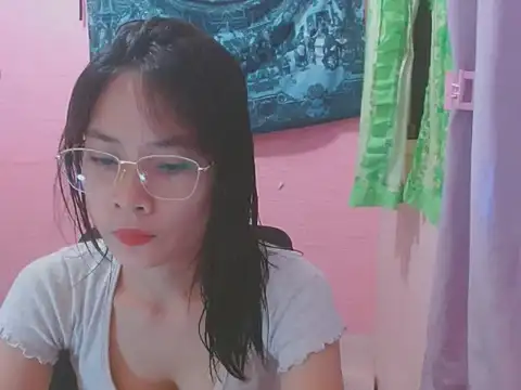 Sweetsexylady19 online show from July 14, 2026, 6:18 am