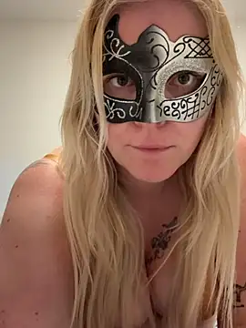 blondgirl xx online show from May 29, 2026, 10:30 pm