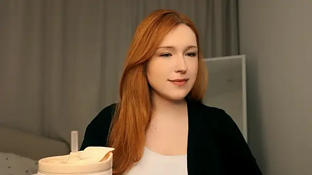flaremoon online show from May 11, 2026, 1:06 pm