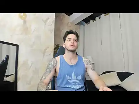 RONNY COLTON online show from May 18, 2026, 11:27 am