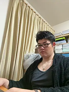 Snapshot of shun_201 chatting on May 1, 2026, 3:05 pm shun 201 online show from May 1, 2026, 3:05 pm