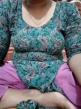 Misty-Meya online show from June 2, 2026, 12:07 pm