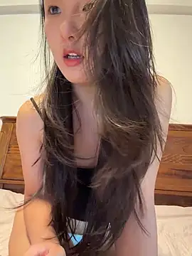 dearBeibeii online show from May 8, 2026, 2:17 am
