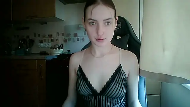 Lisanta online show from May 31, 2026, 10:44 am
