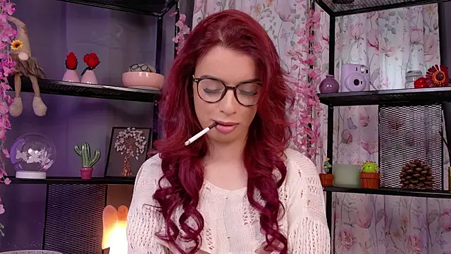 Sophie Rae online show from May 18, 2026, 8:20 am