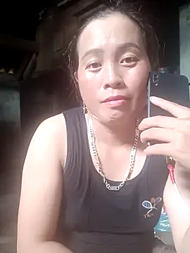 phuongtrinh1 online show from May 7, 2026, 5:46 am