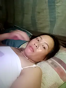 phuongtrinh1 online show from July 6, 2026, 6:10 pm