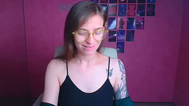 Luna Tantra online show from July 4, 2026, 10:27 pm