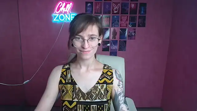 Luna Tantra online show from July 27, 2026, 11:34 pm