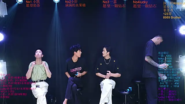 Zouzouboy-001 online show from June 4, 2026, 11:38 am