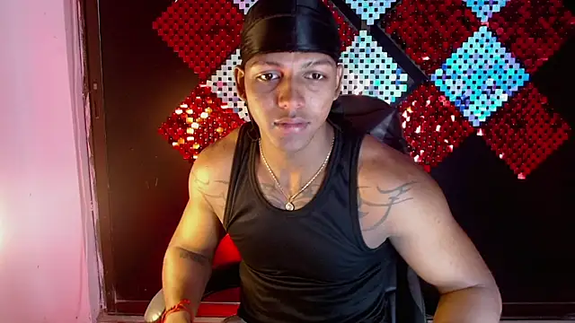 zoriel bigcock online show from April 27, 2026, 6:17 pm
