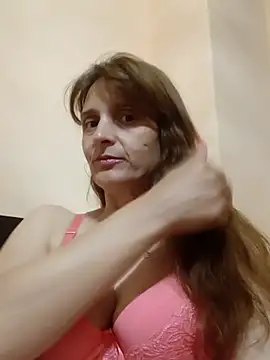 LissaBelaa online show from June 4, 2026, 7:53 pm