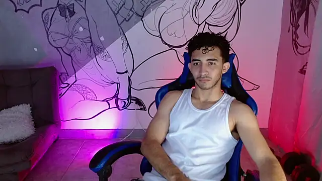 caius bigcock1 online show from April 30, 2026, 12:22 pm