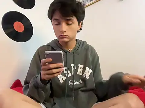 jexian online show from April 30, 2026, 4:57 pm