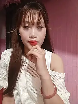 Ly-sexyy online show from June 24, 2026, 6:18 pm