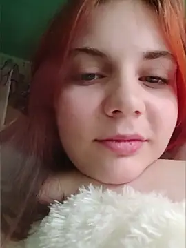 LoisFox online show from May 3, 2026, 7:47 am