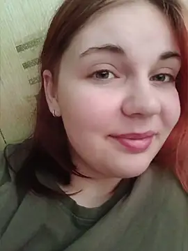 LoisFox online show from May 7, 2026, 5:57 am