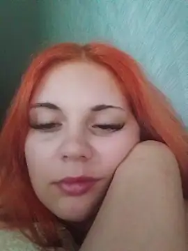 LoisFox online show from June 16, 2026, 4:09 pm