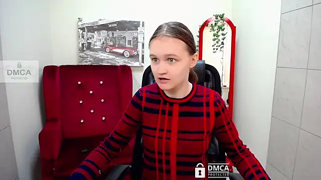  donnaSia  online show from April 26, 2026, 6:33 am