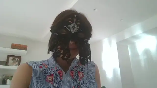 HelenTiAscolta online show from May 30, 2026, 4:15 pm