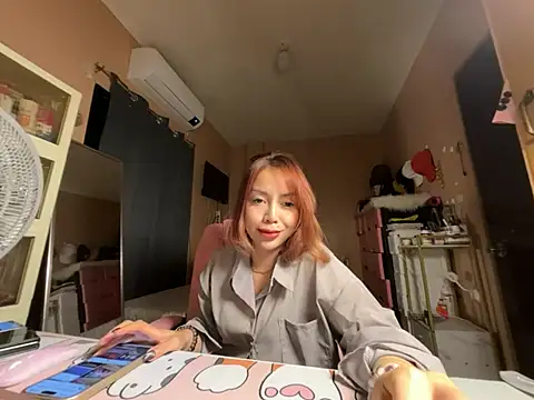 sweet glam online show from April 30, 2026, 1:39 pm