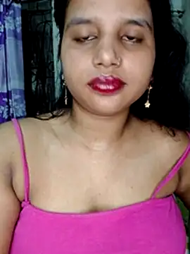 Nigar Hatun online show from June 12, 2026, 3:44 pm