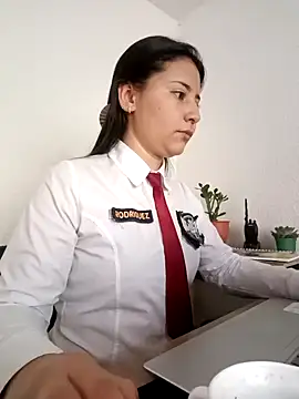 Queen linda1 online show from April 29, 2026, 12:09 pm