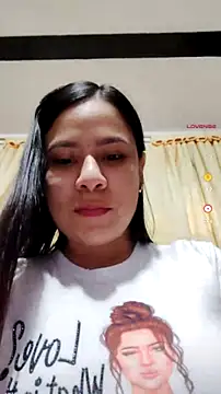 Nicol Alvarez1 online show from July 1, 2026, 2:02 am