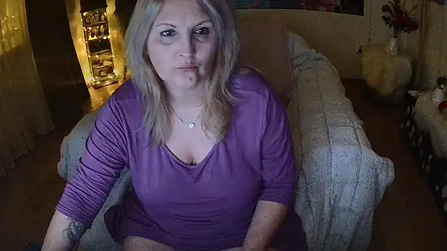 Divineblond online show from January 23, 2025, 4:19 am