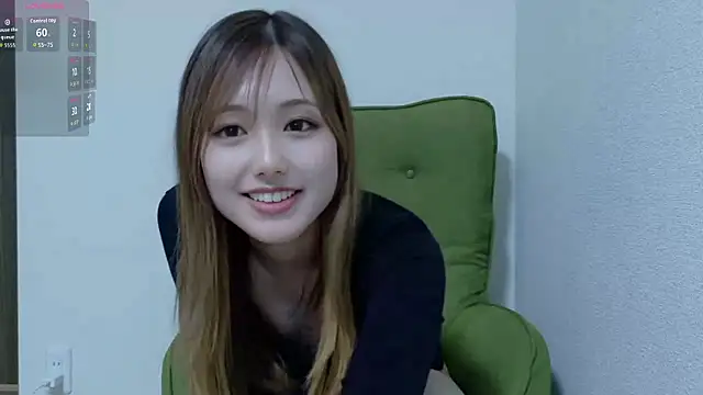 rrrrr0621 online show from May 4, 2026, 12:56 pm