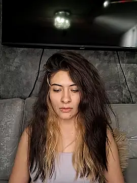 AshleyyHall online show from July 21, 2026, 4:37 am