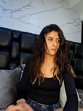 AshleyyHall online show from July 22, 2026, 8:33 pm