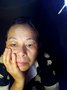 Snapshot of Ari-Na9 chatting on May 23, 2026, 10:25 pm Ari-Na9 online show from May 23, 2026, 10:25 pm
