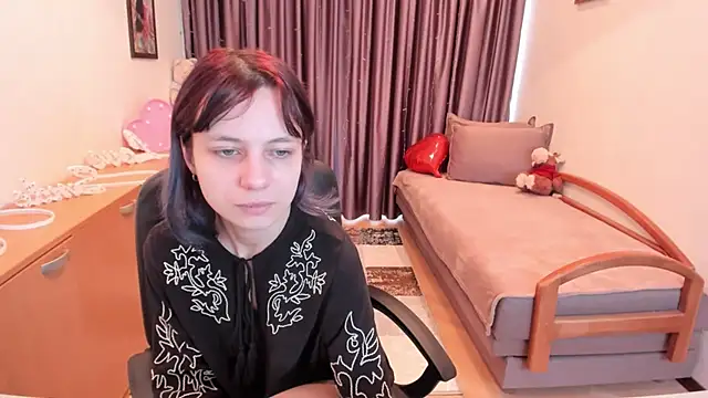 MiniLysii online show from April 23, 2026, 7:20 am