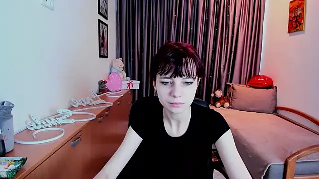 MiniLysii online show from May 16, 2026, 5:48 am