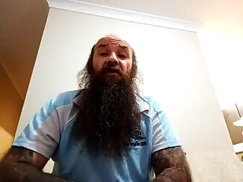 duzzarulz421 online show from May 22, 2026, 1:06 pm