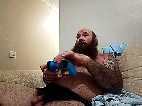 duzzarulz421 online show from May 27, 2026, 3:53 pm