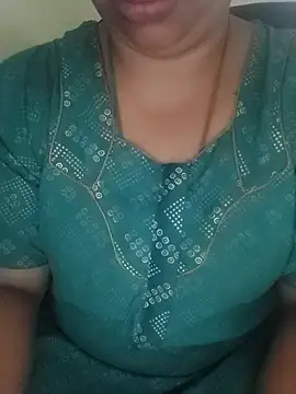 Call Honey online show from August 7, 2026, 2:02 am