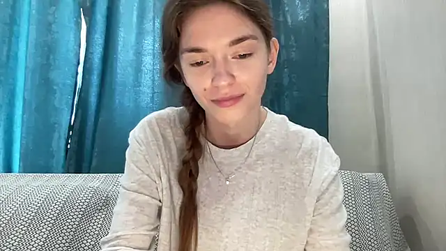 MonaNox online show from June 17, 2026, 10:06 am