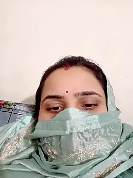 khushibaby85 online show from May 5, 2026, 6:27 pm