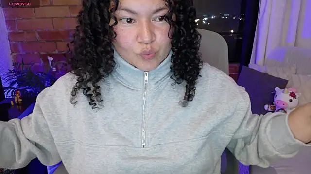 MissBronte online show from June 25, 2026, 1:49 am