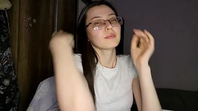AshleyTropiano online show from May 26, 2026, 4:36 pm
