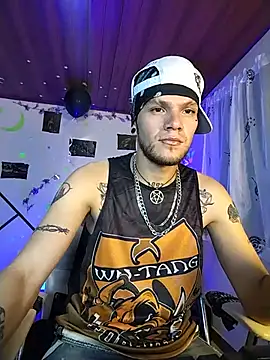 FonixXBelialX online show from May 27, 2026, 12:07 am