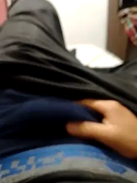 david779119 online show from April 23, 2026, 11:40 pm