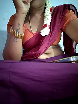 Tamil Hot HoneyBee online show from June 25, 2026, 6:40 am