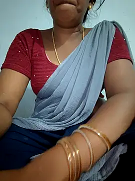 Tamil Hot HoneyBee online show from June 25, 2026, 6:56 pm