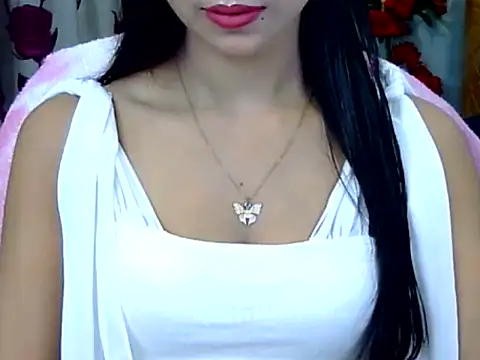 Snapshot of Alina_Nur chatting on May 3, 2026, 6:47 pm Alina Nur online show from May 3, 2026, 6:47 pm
