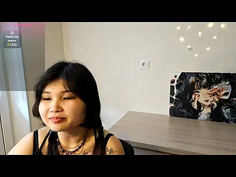 lenayobondio online show from April 29, 2026, 9:57 am