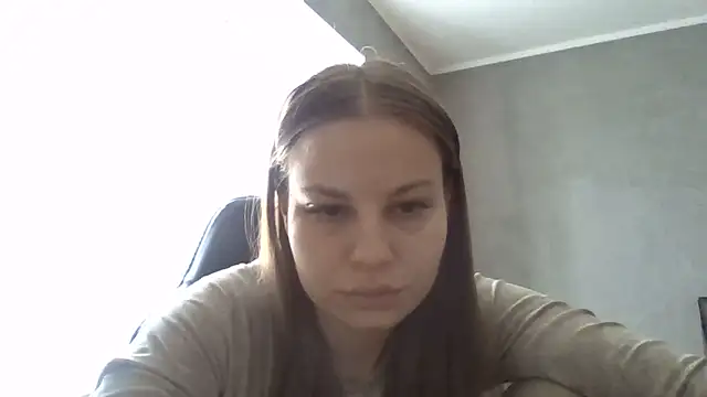  Linsyy ee  online show from May 30, 2026, 10:12 am