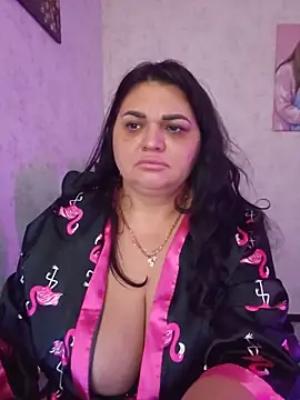 -CUTE-EVVIL- online show from June 1, 2026, 6:42 pm